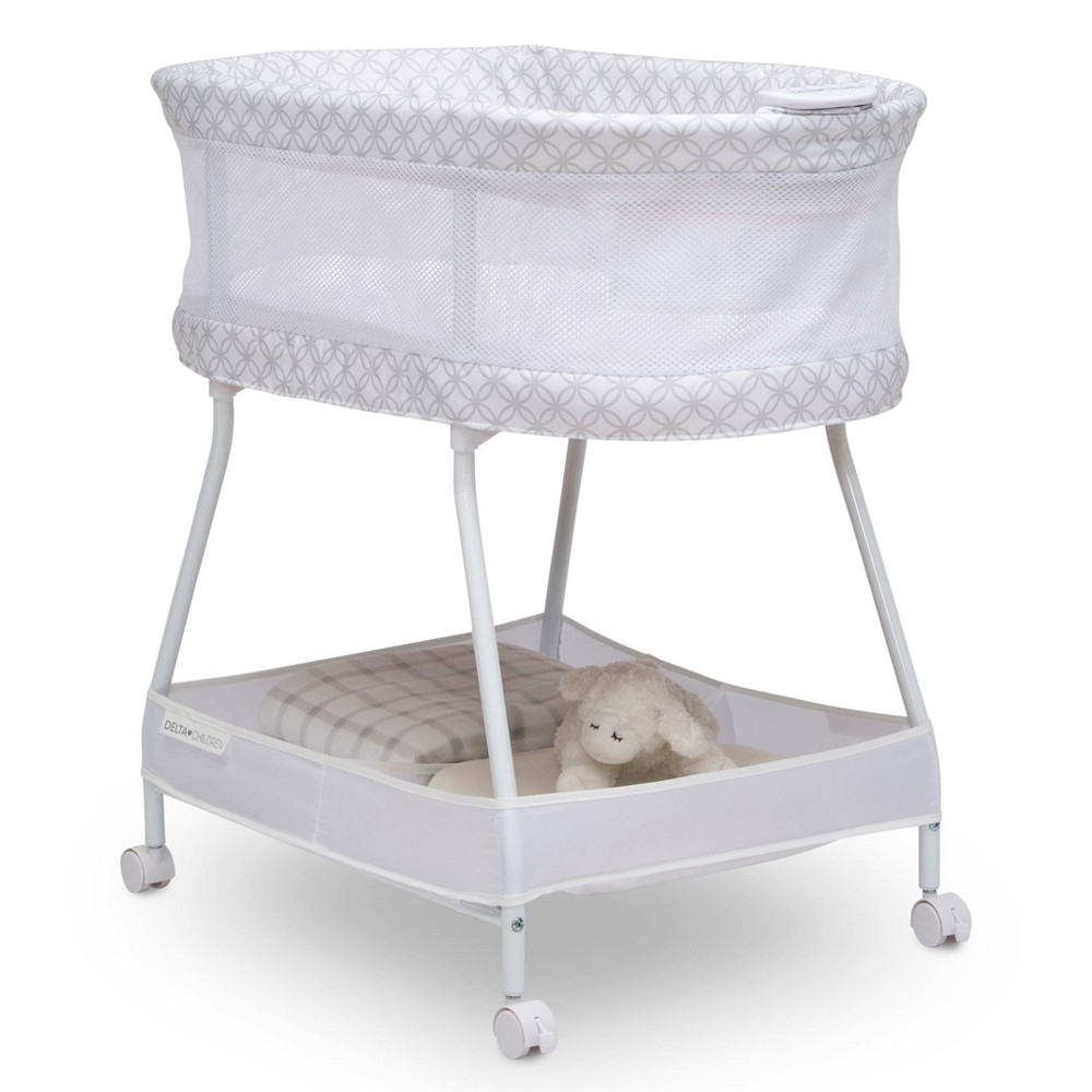 Photos - Cot Delta Children Sweet Dreams Bassinet with Airflow Mesh - Gray Infinity