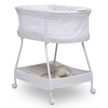 Delta Children Sweet Dreams Bassinet with Airflow Mesh - Gray Infinity