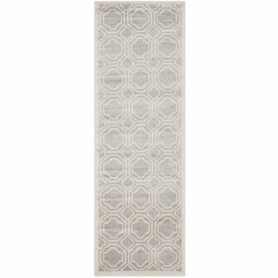 Amherst AMT411 Power Loomed Area Rug  - Safavieh