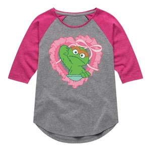 Girls' - Sesame Street - Oscar Coquette Shirt Tail Raglan Graphic T-shirt - 1 of 3