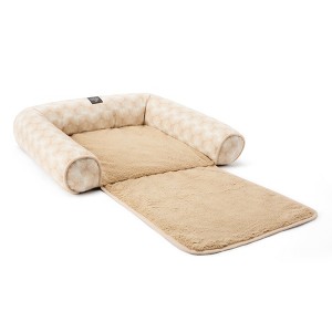 NICOLE MILLER NEW YORK PET Kendall Fluted Geo Cozy Couch Protector Pet Bed - 1 of 4