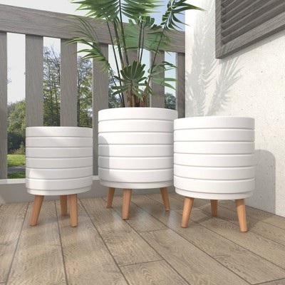 Set of 3 White Fiber Clay Etched Planters with Wooden Tripod Stand
