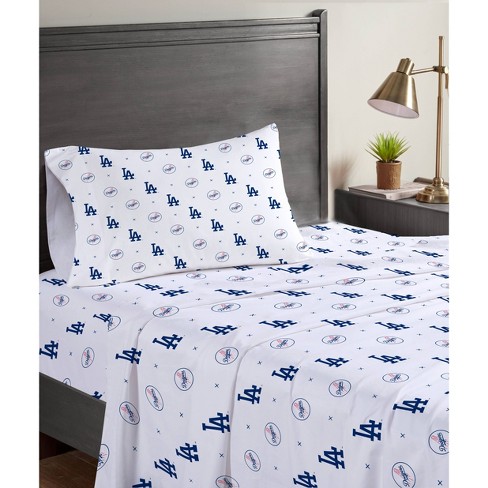 Mlb Los Angeles Dodgers Mickey Silk Touch Throw Blanket And Hugger : Target