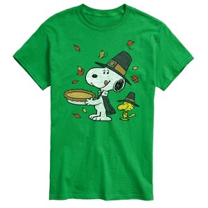 Men's - Peanuts - Snoopy and Woodstock Thanksgiving Pie Short Sleeve Graphic T-Shirt - 1 of 4