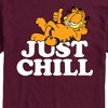 Men's - Garfield - Just Chill Short Sleeve Graphic T-Shirt - 2 of 4