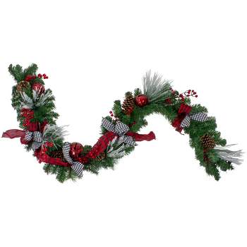 Northlight 6' x 12" Plaid and Houndstooth and Berries Artificial Christmas Garland - Unlit