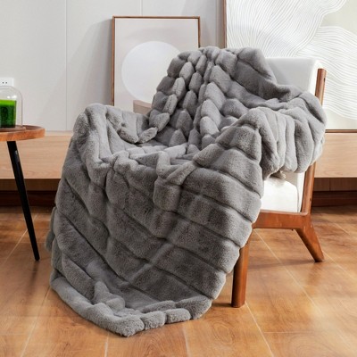 Cozy Bliss Plush Faux Fur Blanket, Ultra Soft Throw