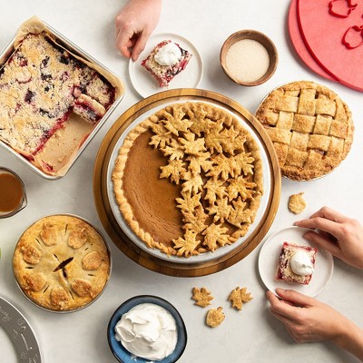 Nordic Ware Naturals® 9 Pie Pan