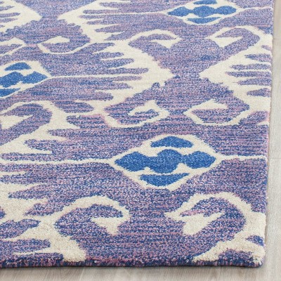 Handmade Lavender and Ivory Wool Tufted Square Area Rug