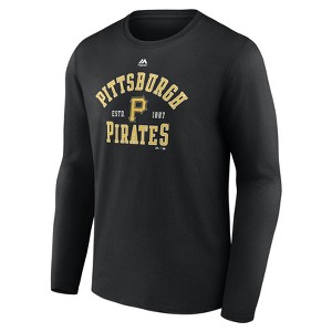 MLB Pittsburgh Pirates Men's Long Sleeve Core T-Shirt - 1 of 3