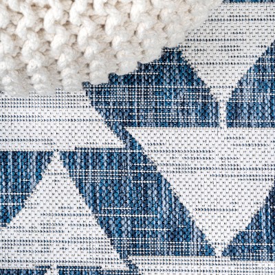 Ivory/Blue Moroccan-Inspired Geometric Synthetic Area Rug