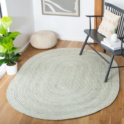 Braided BRD905 Hand Woven Area Rug - Green/Ivory - 5'x7' Oval - Safavieh.