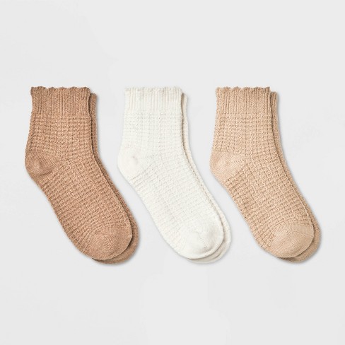 Women's Scallop Edge 3pk Ankle Socks - Universal Thread™  Oatmeal/Cream/Brown 4-10