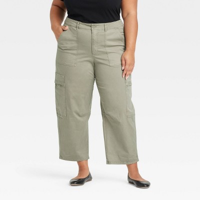 Women's Mid-Rise Barrel Leg Cargo Pants - Universal Thread™ Olive Green 20