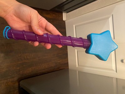 Brightkins Magic Wand Treat Dispenser: Bolt - Dog Treat Holder and Target  Stick, Treat Dispenser for Dogs, Treat Dog Toys