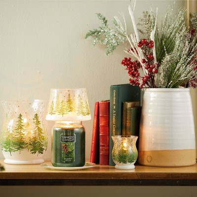 22oz Green Balsam & Cedar Scented Jar Candle
