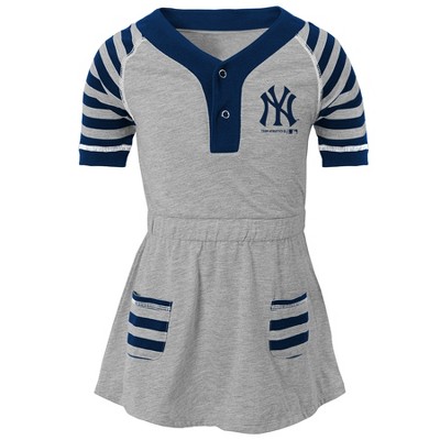 yankees baby clothes target