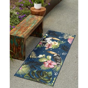 Unique Loom    Outdoor Botanical Phipps Area Rug - 1 of 4