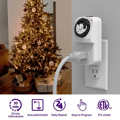 White Mechanical Programmable Indoor Outlet Timer