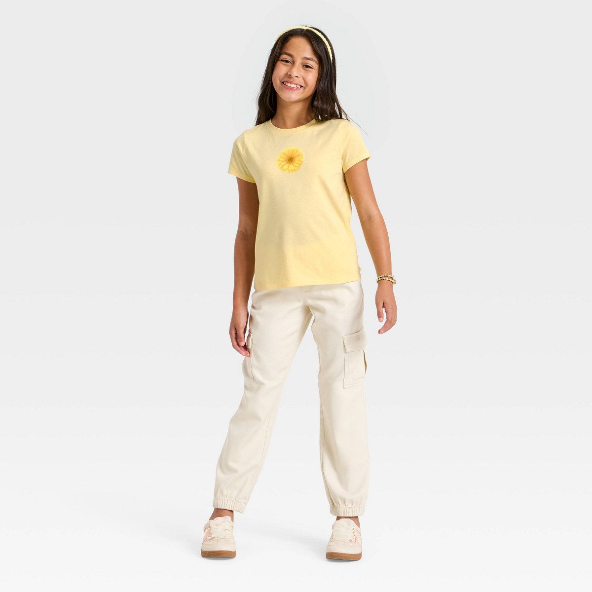 Детские Cat & Jack Girls' Short Sleeve 'Daisy' Graphic T-Shirt - Cat & Jack ™ Yellow M — фото 4