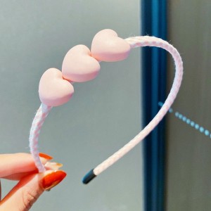 MyKids-Usa Girls 3D Flower & Heart Patched Design Simply Style Headband - 1 of 4