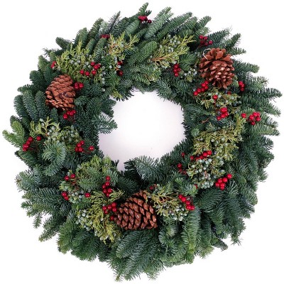 Live Fresh Cut Pacific Northwest Berry Christmas 24" Wreath - Van Zyverden