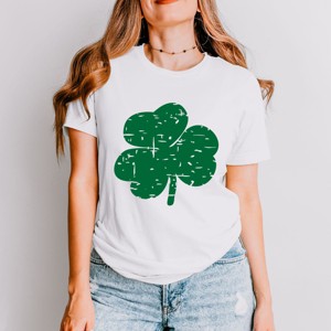 Simply Sage Market Grunge Clover Short Sleeve Tee - 1 of 4