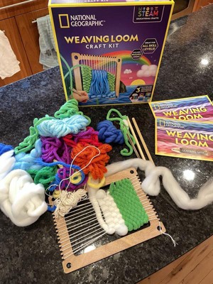 NATIONAL GEOGRAPHIC Kids Weaving Kit - Arts and Crafts Loom Weaving Kit for  Kids with Wooden Loom, Yarn & 3 Fun Designs Kids Can Easily Weave, Easy Weaving  Loom for Kids, Child