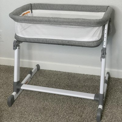 Target simmons outlet bassinet