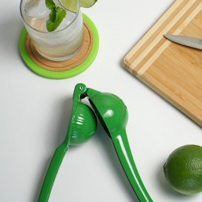 BergHOFF Green and Orange Cast Aluminum Citrus Squeezer Set