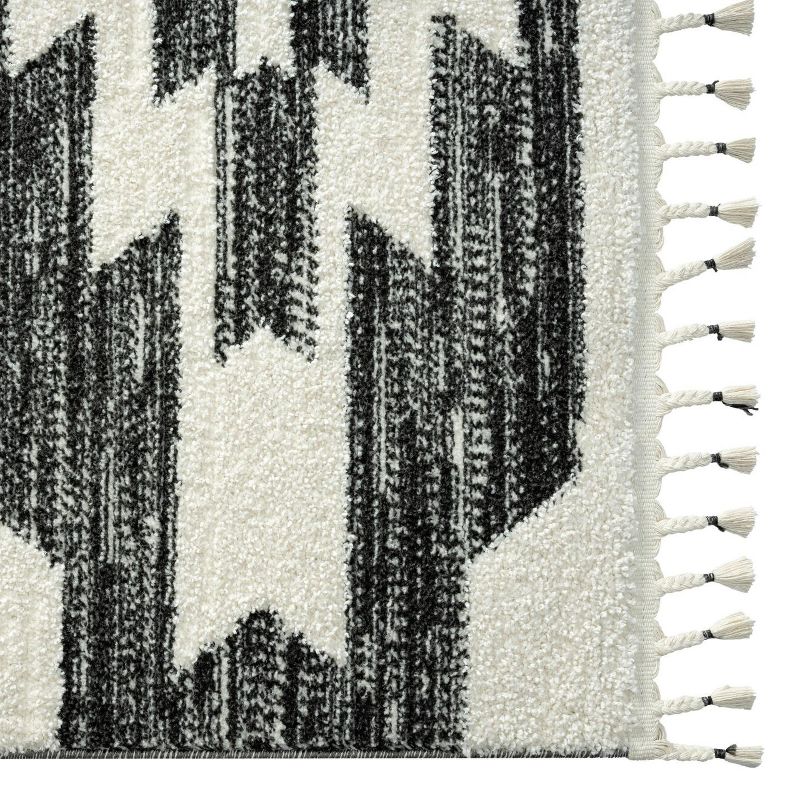Luxe Weavers South Western Geometric Area Rug with Fringe, 5 of 9