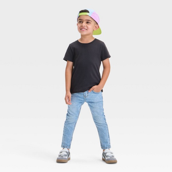 Camiseta de manga corta lisa para niños pequeños - Cat & Jack™ 3