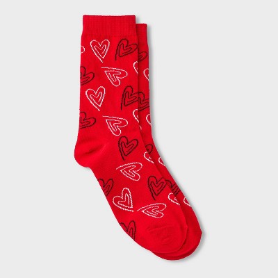 Women's Paperclip Hearts Valentine's Day Crew Socks - Red 4-10 : Target