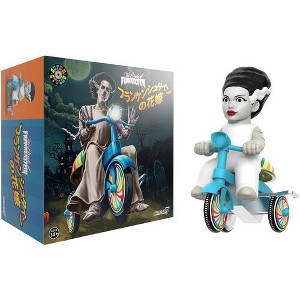 Super7 - Super7 - Universal Monsters - Super Cycles - Bride Of Frankenstein (White with Blue Trike) - 1 of 4