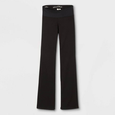 Your Ultimate Guide To Women's Buckle Black Jeans - Threads