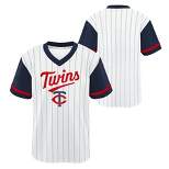 Mlb Minnesota Twins Boys' Luis Arráez T-shirt : Target
