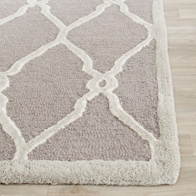 Hand-Tufted Elegance Rectangular Wool Rug in Gray - 3' x 5'