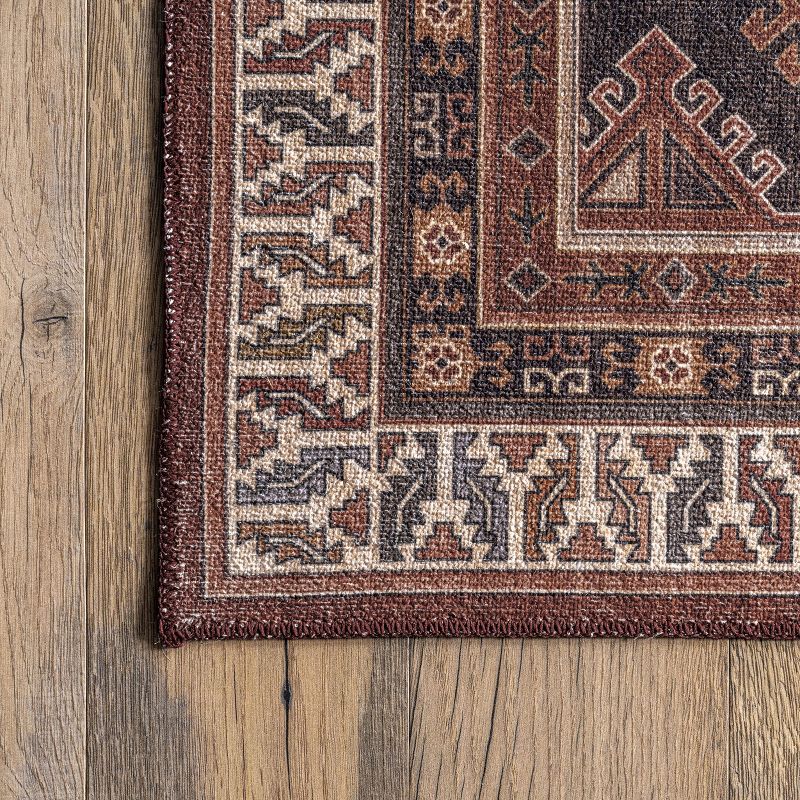 nuLOOM Kathryn Machine Washable Traditional Rustic Area Rug, 5 of 13