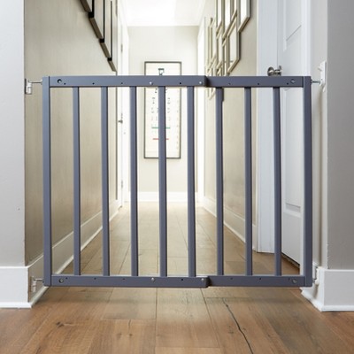 Primetime Petz Safety Mate Pet Gate - The Safety Gate for All Secure Boundaries and Peace of Mind, Ensuring Safety and Freedom for Your Furry Friends