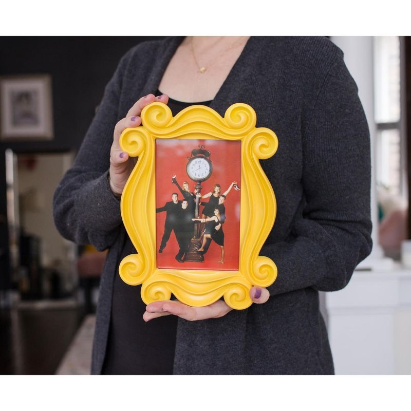 Ukonic Friends Yellow Door Polyresin Photo Frame With Stand | 10 x 7.5 Inches, 3 of 8