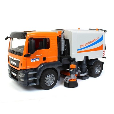 1/16 MAN TGS Street Sweeper by Bruder 3780