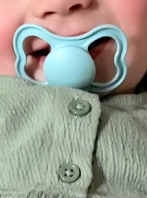 MAM Supreme Night S279 Pacifier Set with 2 Extra Fine Silicone Teat  SkinSoftTM and Extra Large Holes for Sensitive Skin, Glow in The Dark