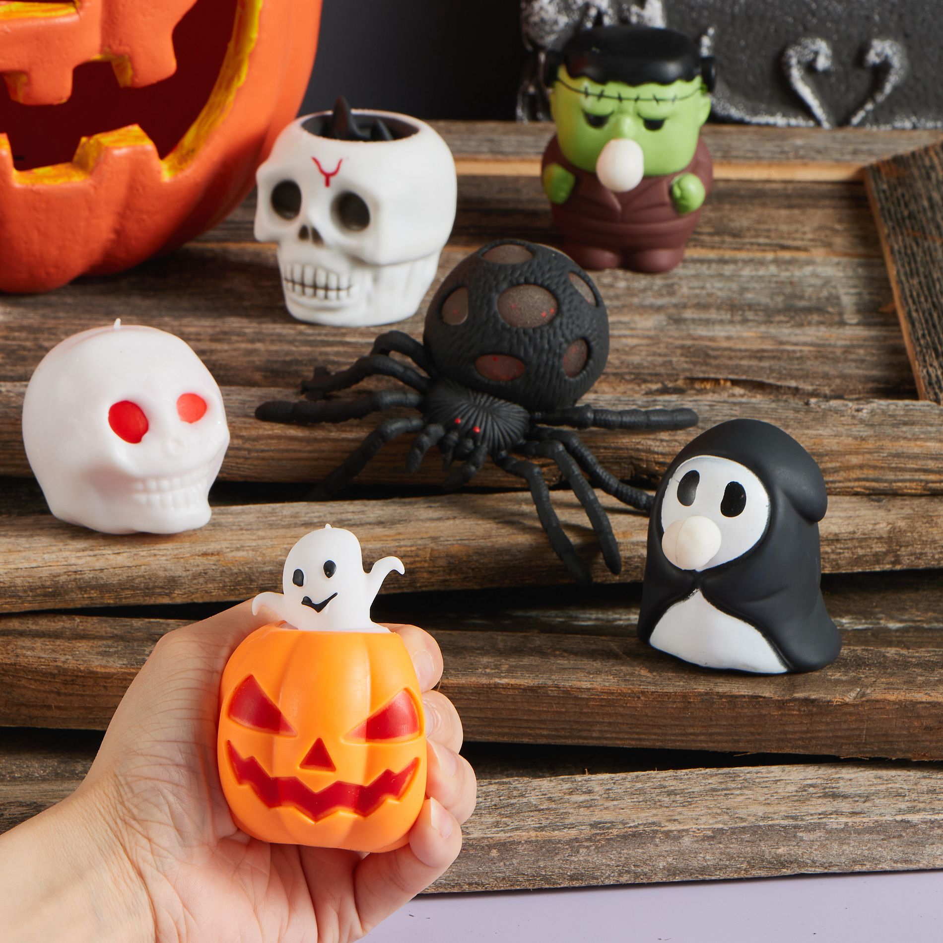 Joyfy Halloween Squishy Toys, 6 Pcs Soft Slow Rising Squishy Toy, Pumpkin Skeleton Spider Sensory Stress Relief Toys for Halloween Party Decoration