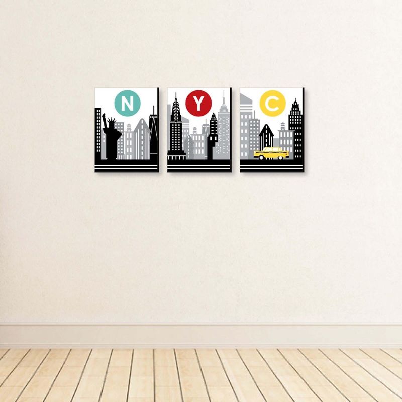Big Dot of Happiness NYC Cityscape - New York Wall Art and City Skyline Room Decor - 7.5 x 10 inches - Set of 3 Prints, 3 of 8