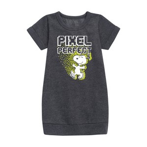 - Peanuts - Pixel Perfect Graphic Short Sleeve Fleece Dress - 1 of 4