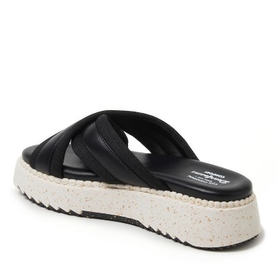 Dearfoams Women's Daisy Cross Strap Platform Sandal - image 2