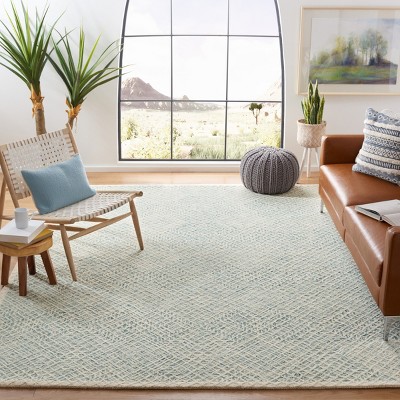 Elegant Capri Blue and Ivory 9' x 12' Hand-Tufted Wool-Silk Blend Rug