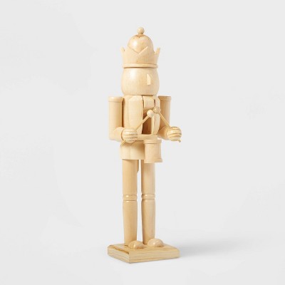 30 inch wooden nutcracker