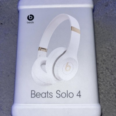 Beats Solo 4 Bluetooth Wireless On-Ear Headphones - Warm White