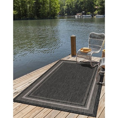 Rectangular Black Synthetic Flat Woven Outdoor Rug 5' x 8'